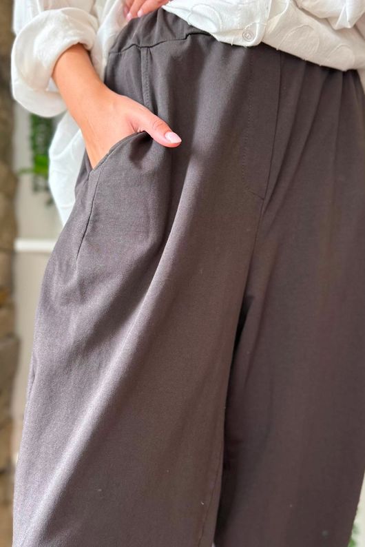 Lock Carrot Leg Trouser Coffee Bean