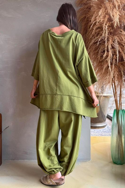 Lock Panel Dip Side Sweatshirt Olive