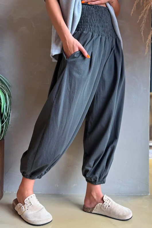 Lock Shirring Pleat Cuff Pant Charcoal