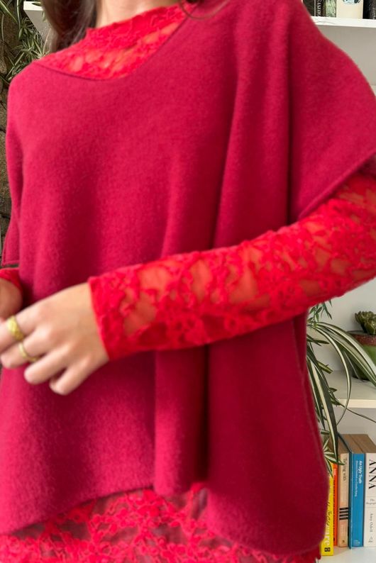 Love Lace Body Skim Top Rouge