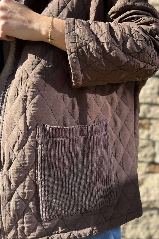 Lowland Hooded Jacket Chocolate /20 =