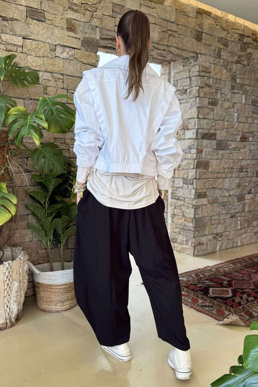 Made in Italy Axel Cropped Trench Jacket White