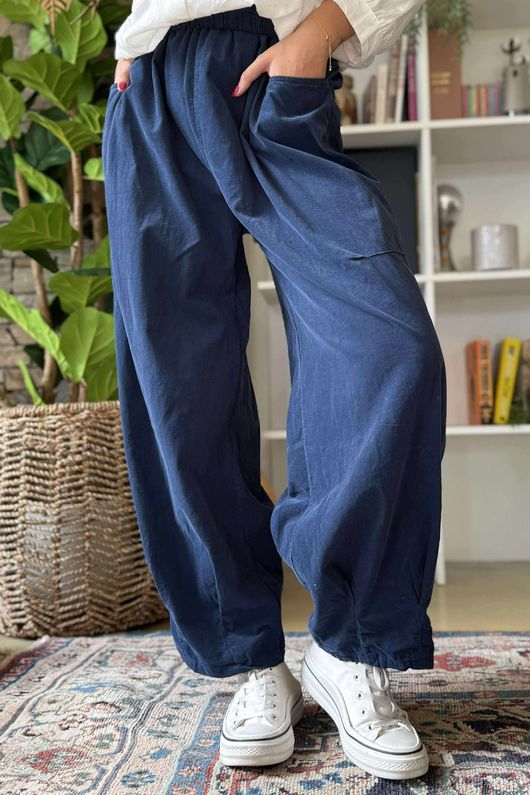Made in Italy Baby Cord Dart Barrel Pant Navy /10 