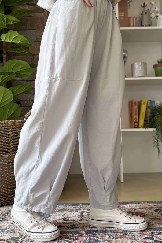 Made in Italy Baby Cord Dart Barrel Pant Pearl /12 =