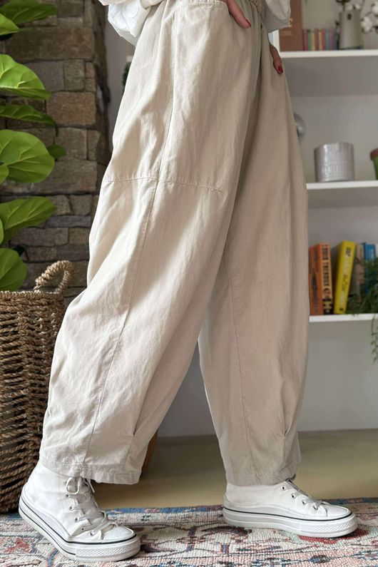 Made in Italy Baby Cord Dart Barrel Pant Stone /15 =