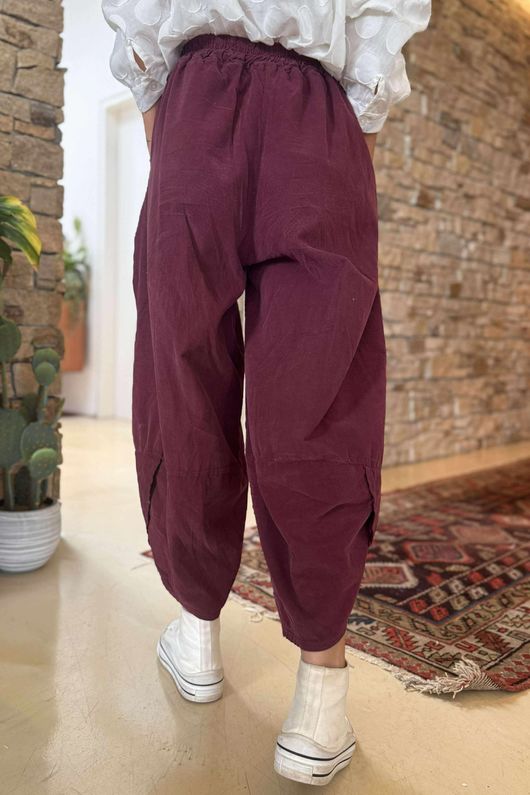 Made in Italy Bateau Needlecord Shelby Cocoon Pant Dark Cherry - 