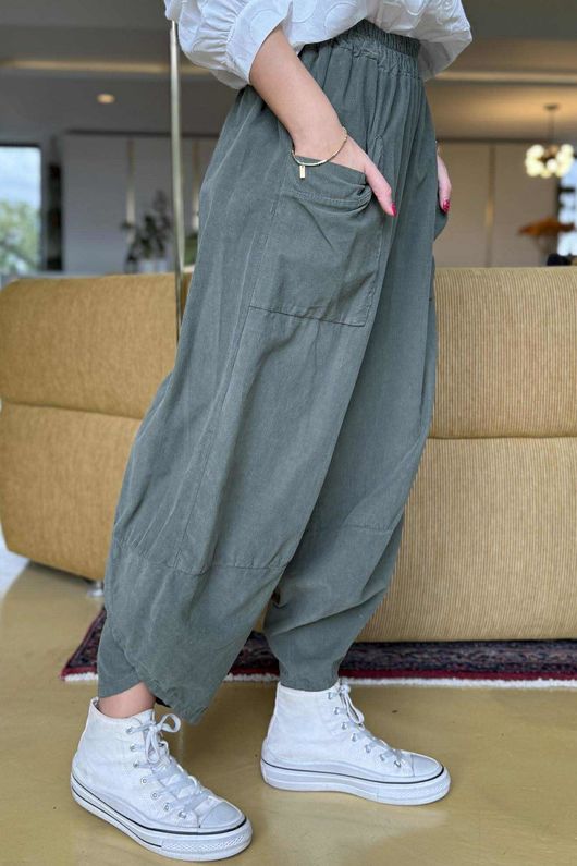 Made in Italy Bateau Needlecord Shelby Cocoon Pant Khaki