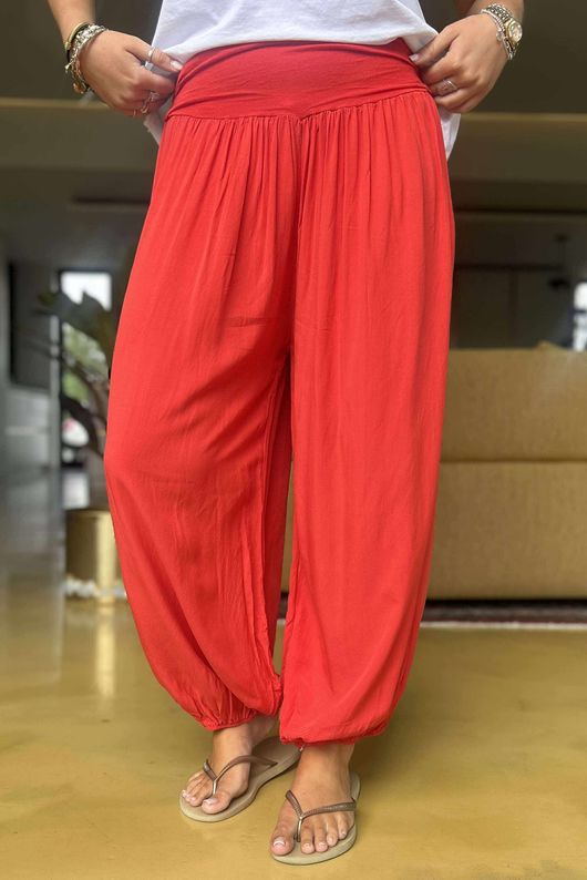 Made in Italy Classic Balloon Pant Red