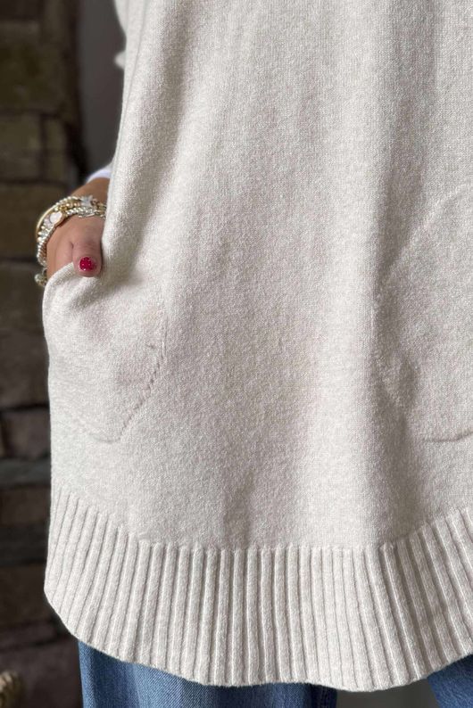 Made in Italy Conrad Circle Knit Top Oatmeal Beige 