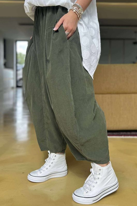 Made in Italy Cooper Needlecord Sia Pant Deep Moss