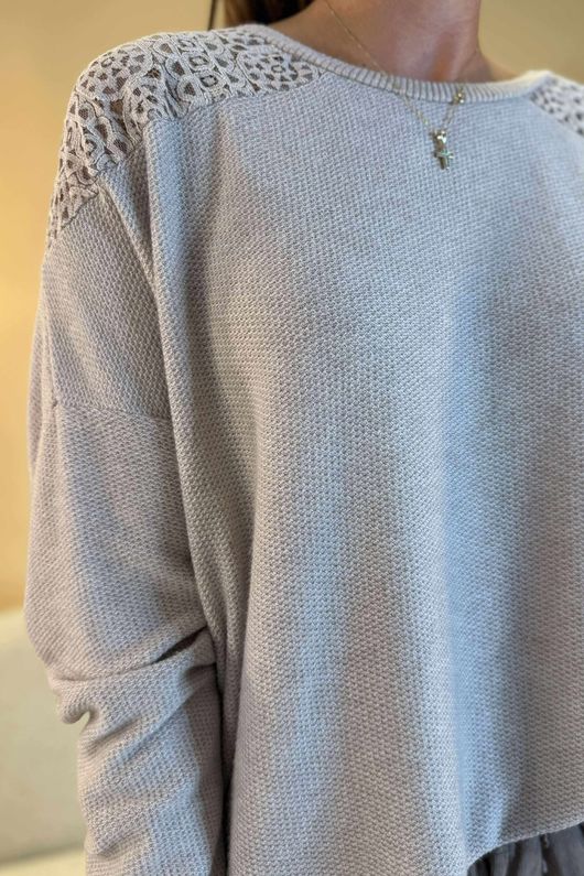 Made in Italy Fifi Lace Shoulder Fine Knit Top Oatmeal /8 =