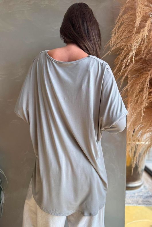  Perfect V Long Sleeve Top Mocha 