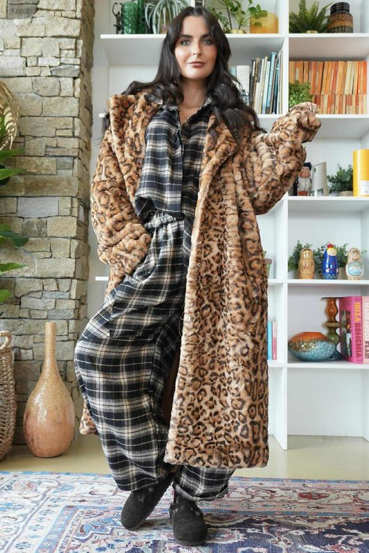 Mara Roar Luxury Faux Fur Long Coat /40