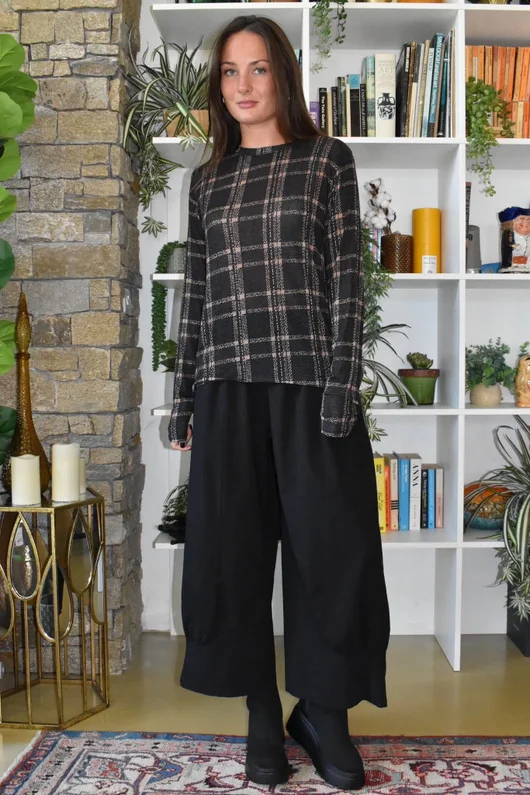 Mika Cashmere Blend Layering Top Plaid Black
