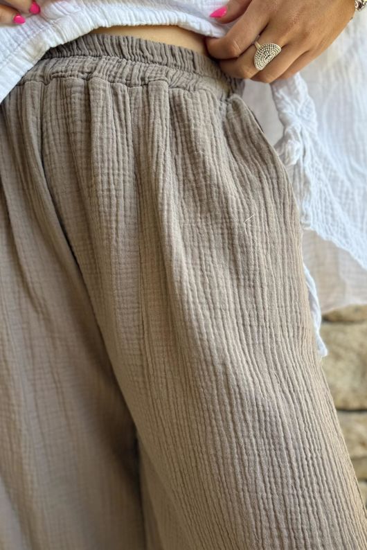 Mimi Pillow Cotton Quirky Pant Mocha