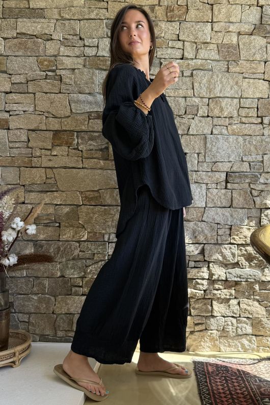 Mimi Pillow Cotton Sonnet Blouse Black