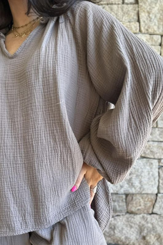 Mimi Pillow Cotton Sonnet Blouse Mocha