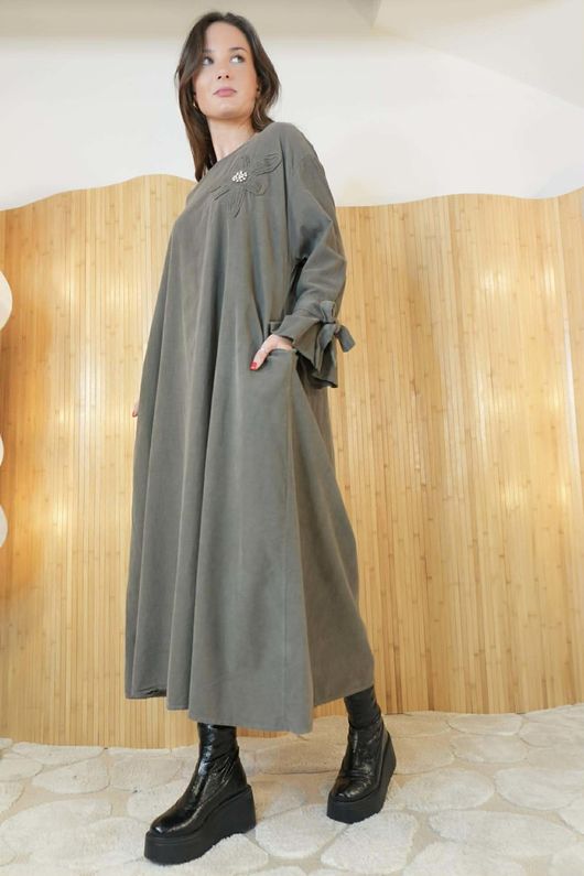 Nancy Needlecord Dress Earth /9=