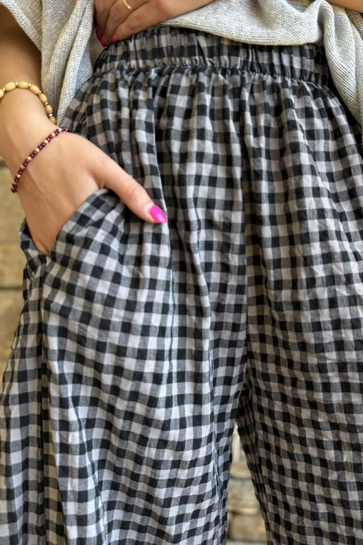 Nonni Gingham 7/8 Barrel Pant Black Grey