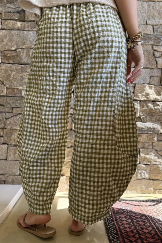 Nonni Gingham 7/8 Barrel Pant Olive