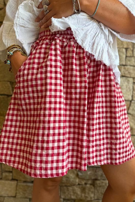 Nonni Gingham City Short Sangria