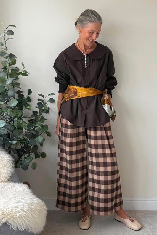 Nora Brushed Cotton Gingham Kick Pant Coffee Bean