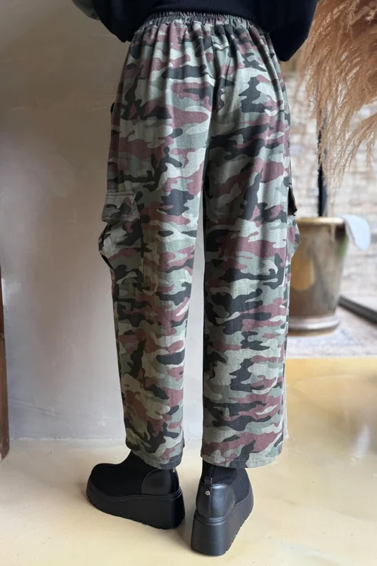 Off Grid Camo Cargo Barrel Pant