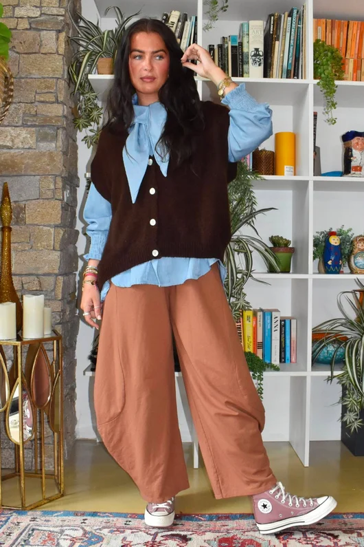 Oliver Knit Waistcoat Chocolate