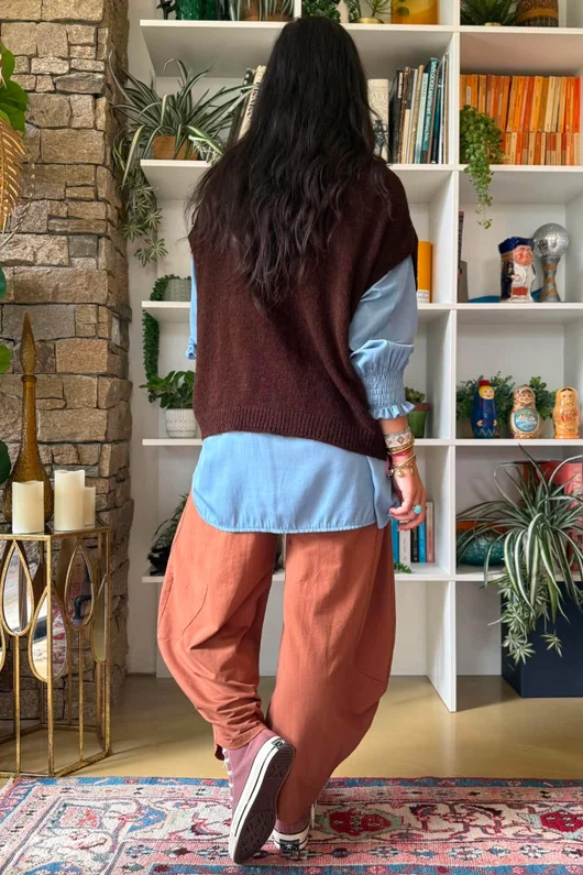 Oliver Knit Waistcoat Chocolate
