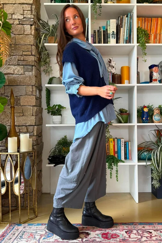Oliver Knit Waistcoat Navy