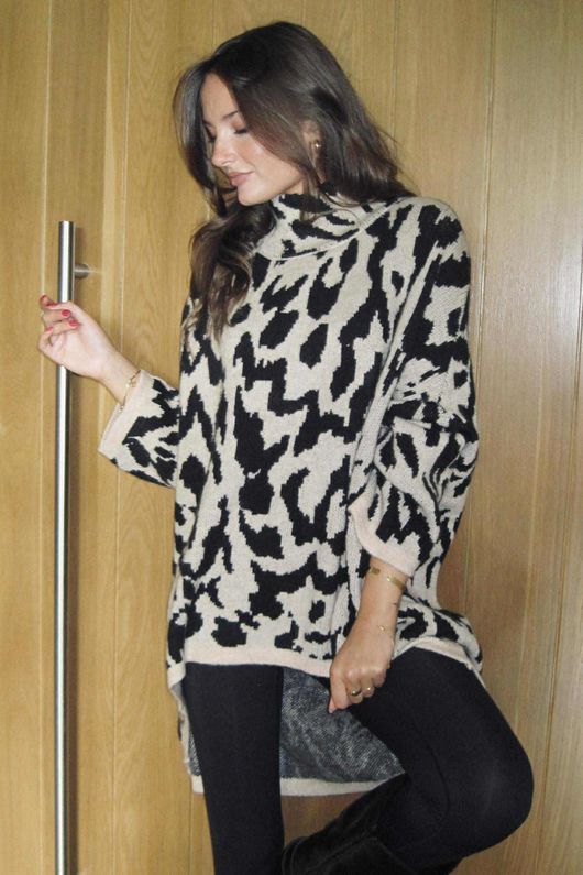 Oslo Animal Dip Back Knit Camel /11 =