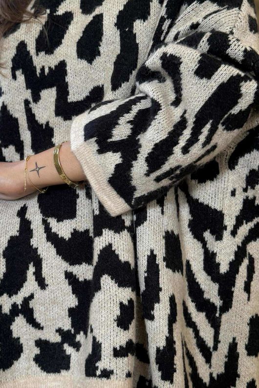 Oslo Animal Dip Back Knit Camel