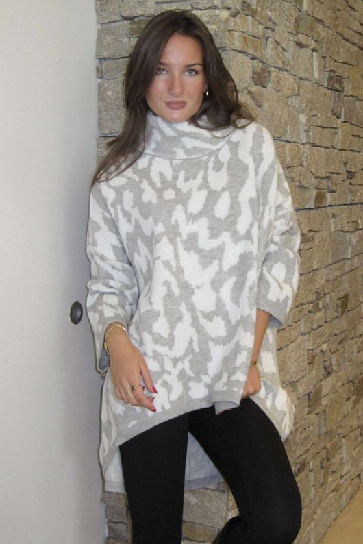 Oslo Animal Dip Back Knit Cloud