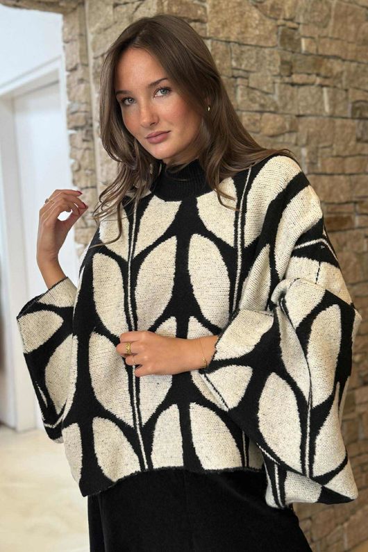 Oslo Orla Batwing Slouch Knit Black And Ecru /12 =