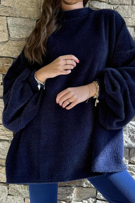 Oversized Buzz Knit Navy