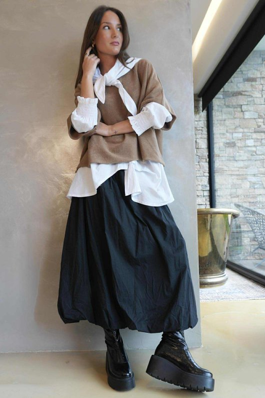 Paloma Bubble Hem Midi Skirt Black  /50 Pre order 1 week 