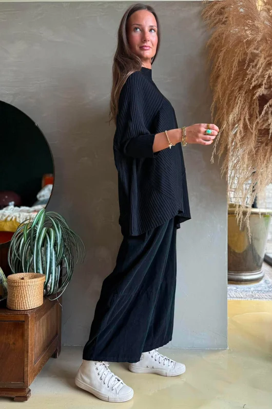 Paloma Oversized Grunge Knit Black 