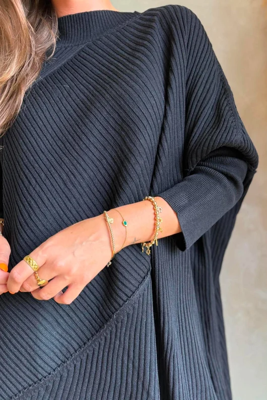 Paloma Oversized Grunge Knit Black 