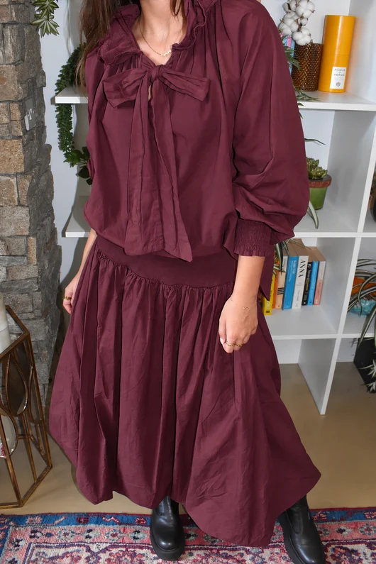 Paloma Tela Poet Blouse Aubergine due 3 days