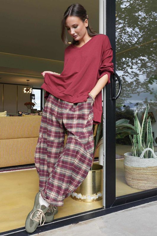 Patrick Plaid Brushed Cotton Barrel Pant Burgundy /100 pre order 2 weeks 
