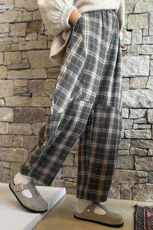 Patrick Plaid Brushed Cotton Barrel Pant Khaki