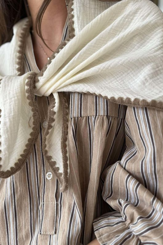 Pia Whipstitch Neckerchief Vanilla & Mocha /20=