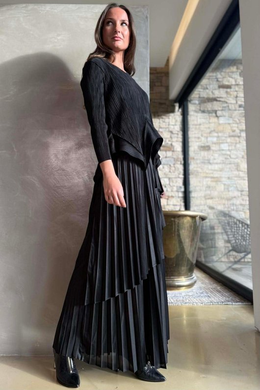 Presley Pleats Top & Skirt Set Black /30/30=