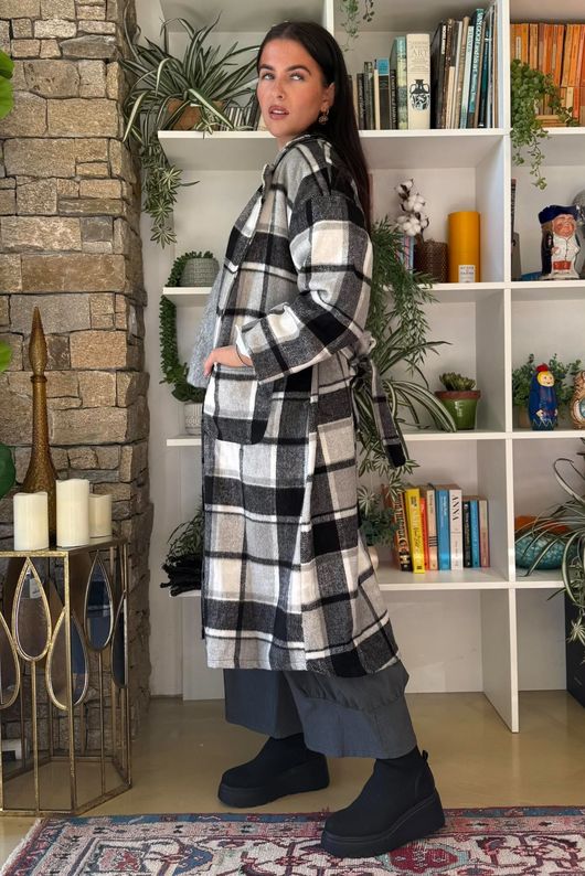 Ralphie Plaid Belted Blanket Coat Black