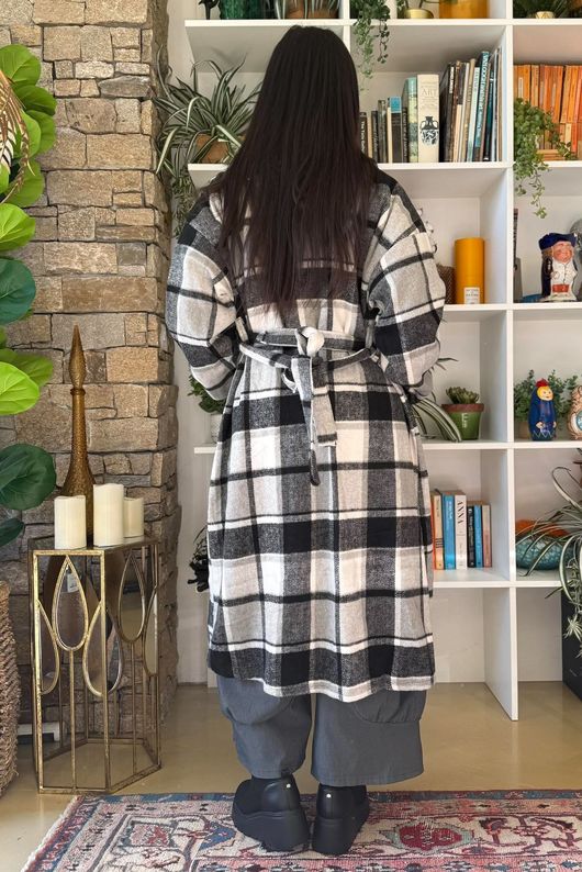 Ralphie Plaid Belted Blanket Coat Black