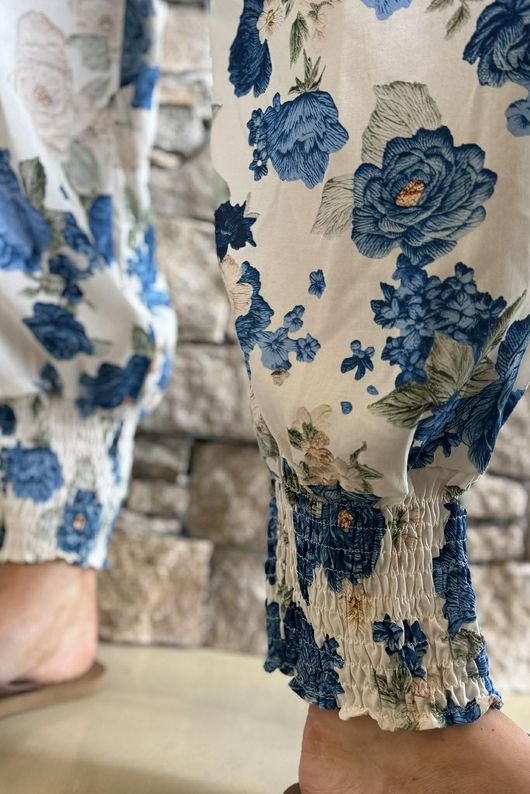 Ren Cabbage Rose Bloomer Pant Cottage Blue