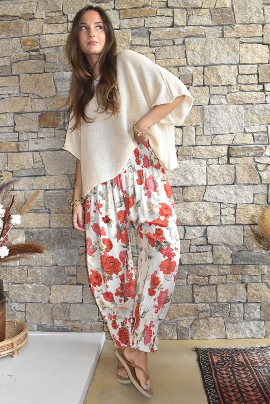 Ren Cabbage Rose Bloomer Pant Scarlet