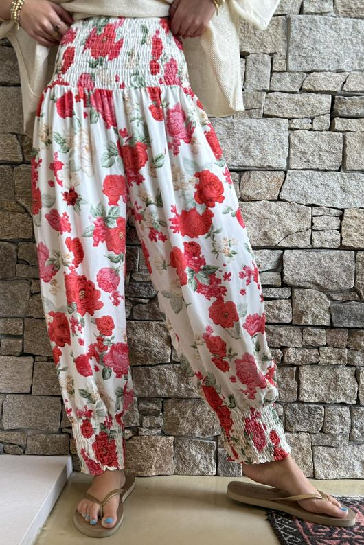 Ren Cabbage Rose Bloomer Pant Scarlet