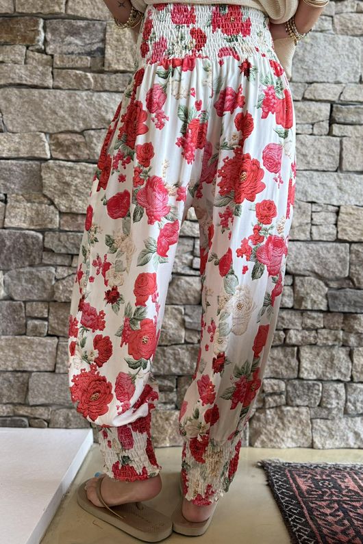 Ren Cabbage Rose Bloomer Pant Scarlet