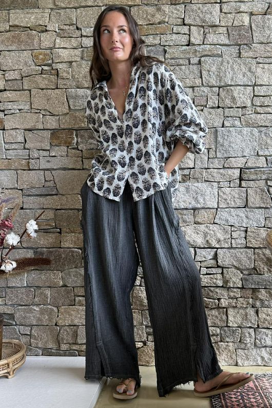 Rustic Nature Bubble Cotton Split Kick Pant Washed Charcoal
